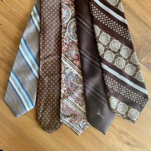 Lot of 5 brown themed vintage men’s neck ties!